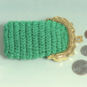 Cluster Stitch Change Purse