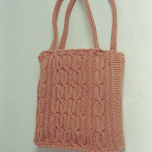 Knit knot tote