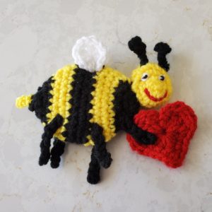 Crocheted Bee Valentine