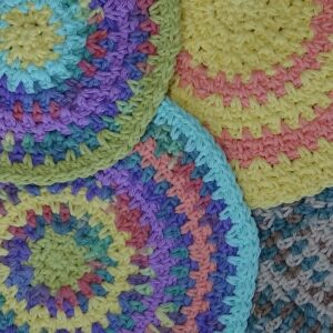 Moss Stitch Circles